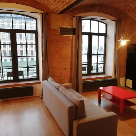 Redcity Loft Апартаменты Жирардув
