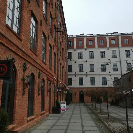 Апартаменты Redcity Loft *